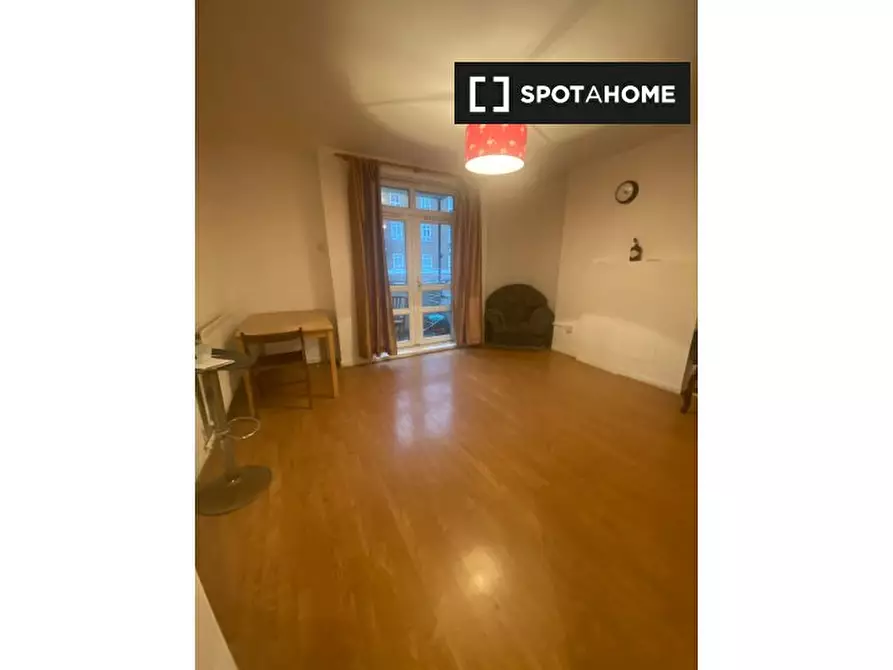 Immagine 16 di Camera condivisa in affitto  in Retreat Pl a Hackney