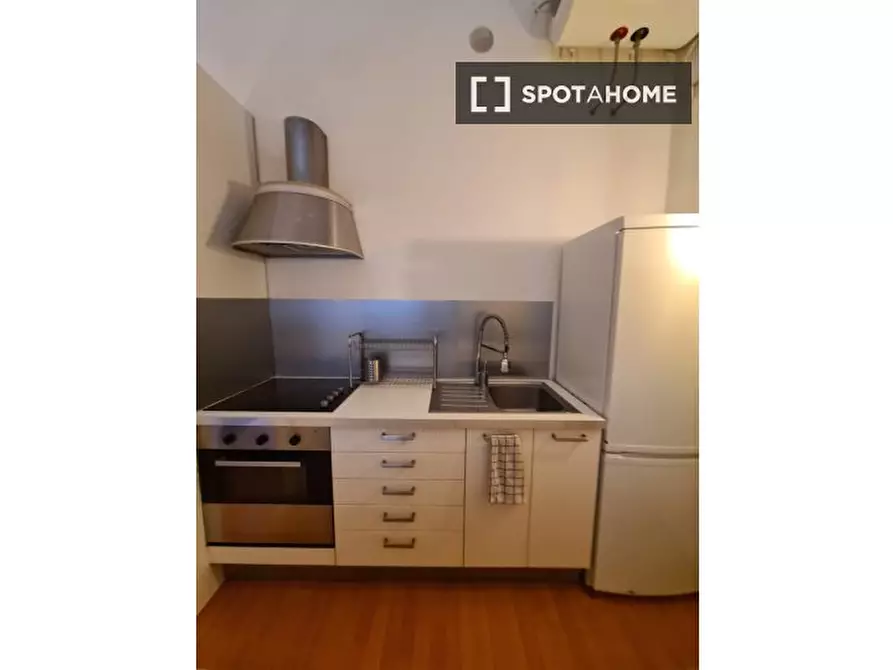 Immagine 8 di Appartamento in affitto  in Via Alessandro Tadino a Milano