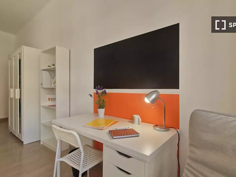 Immagine 5 di Camera condivisa in affitto  in Lungotevere di Pietra Papa a Roma