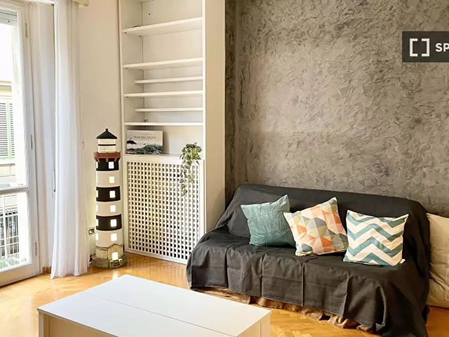 Immagine 19 di Camera condivisa in affitto  in Gustavo Modena a Firenze