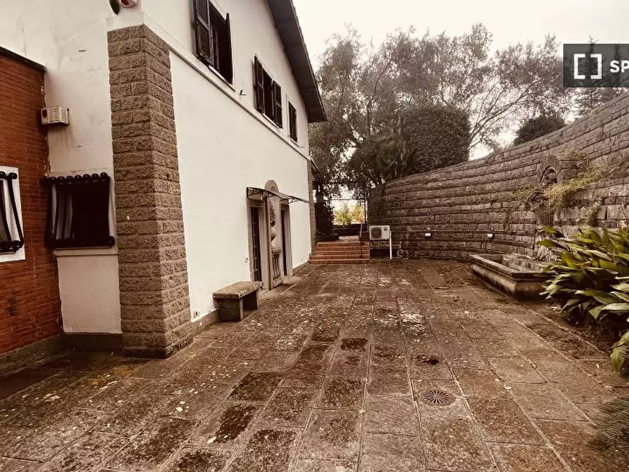 Immagine 9 di Camera condivisa in affitto  in Via della Camilluccia a Roma