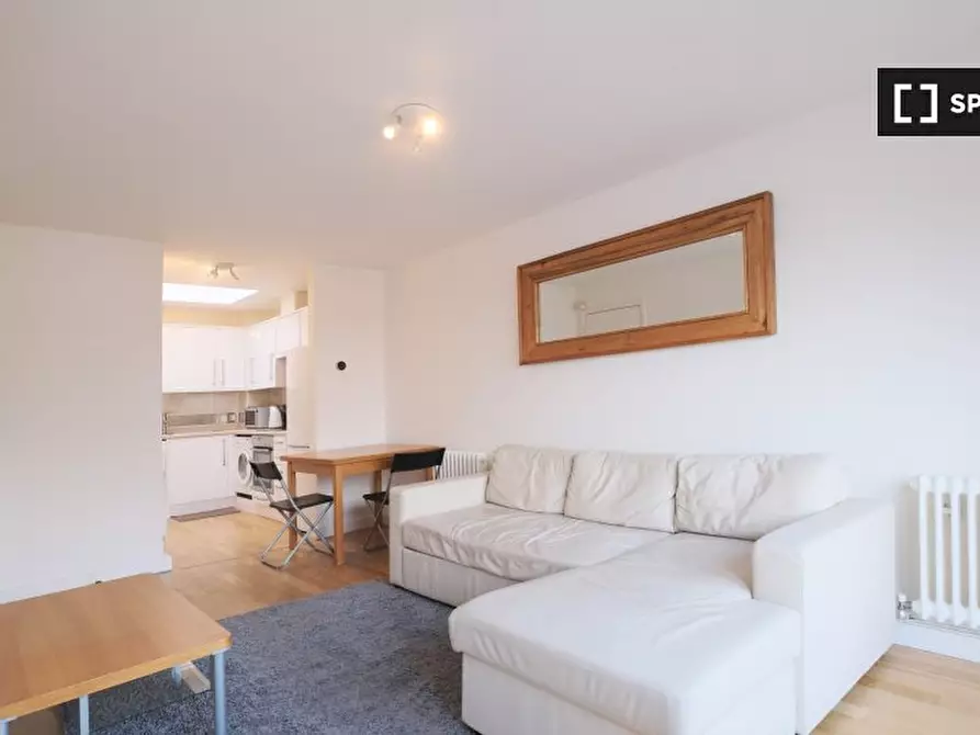 Immagine 3 di Appartamento in affitto  in Canada St a Camberwell