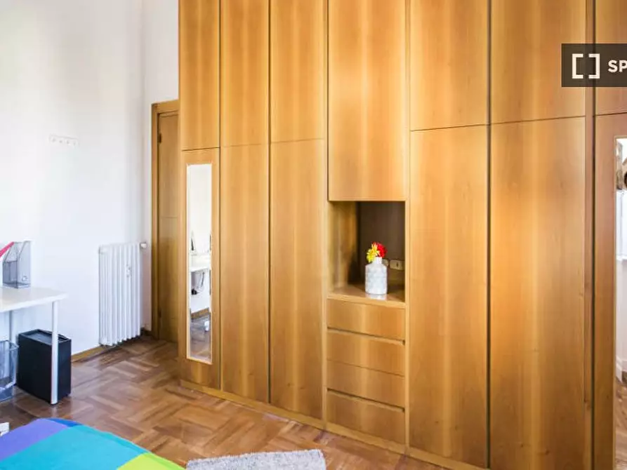 Immagine 6 di Camera condivisa in affitto  in Viale Edoardo Jenner a Milano