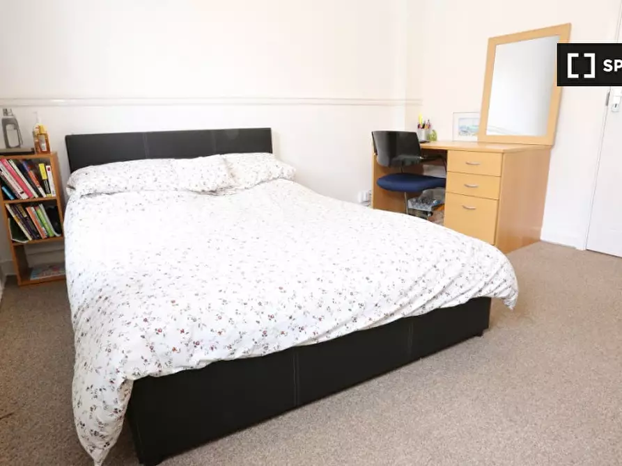 Immagine 8 di Camera condivisa in affitto  in Roman Rd a Poplar