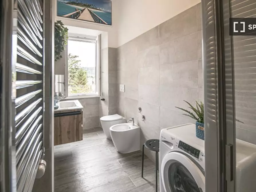 Immagine 2 di Appartamento in affitto  in Via Donatello a Roma