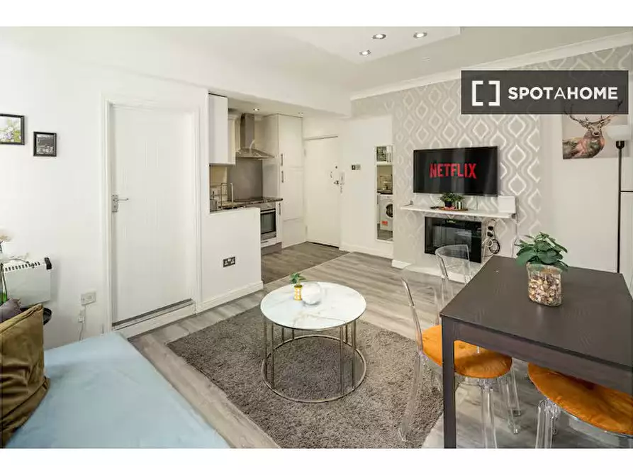 Immagine 2 di Appartamento in affitto  in Stourcliffe Street a Paddington