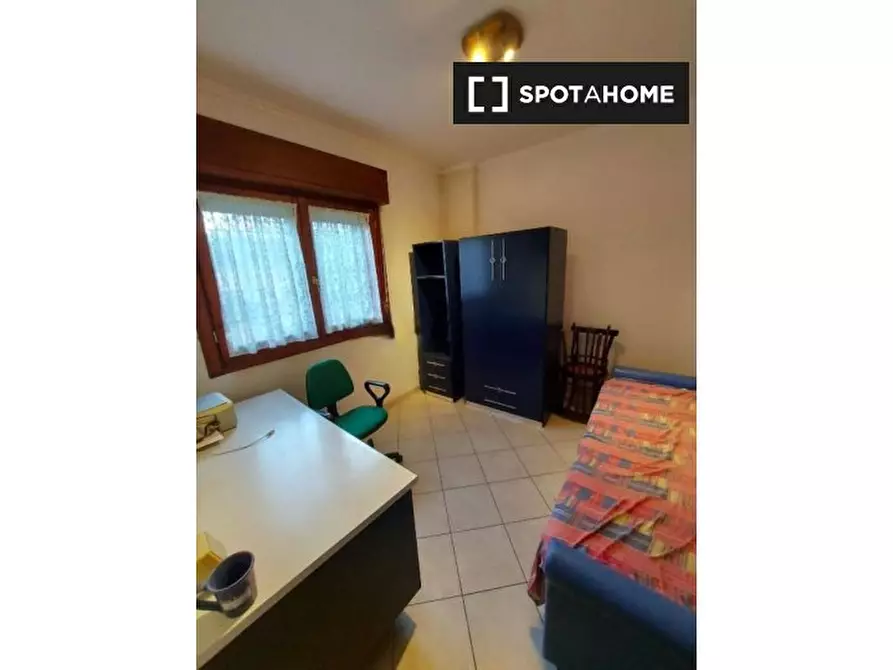 Immagine 8 di Appartamento in affitto  in Via delle Lobelie a Roma