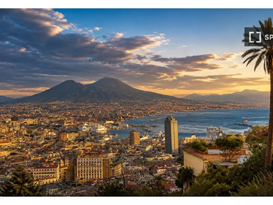 Immagine 1 di Appartamento in affitto  in Salita Cariati a Napoli