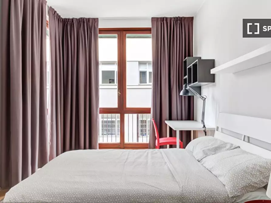 Immagine 16 di Camera condivisa in affitto  in Via Stromboli a Milano