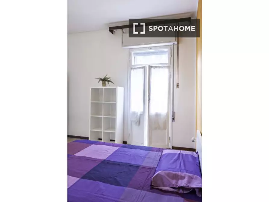 Immagine 6 di Camera condivisa in affitto  in Via Donato Creti a Bologna