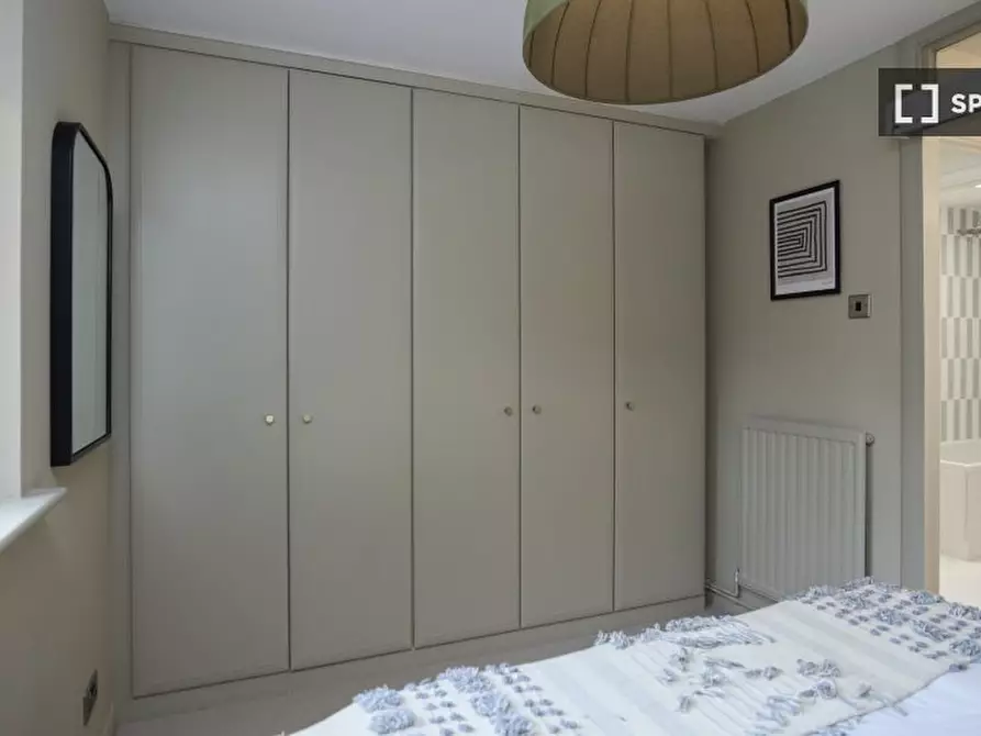 Immagine 18 di Appartamento in affitto  in Claire Pl a Poplar