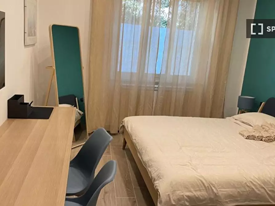 Immagine 17 di Appartamento in affitto  in Via Francesco Crispi a Napoli