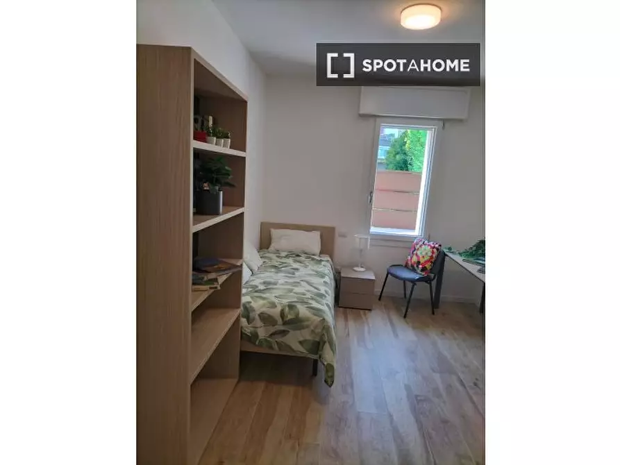 Immagine 10 di Camera condivisa in affitto  in Via Domenico Turazza a Padova