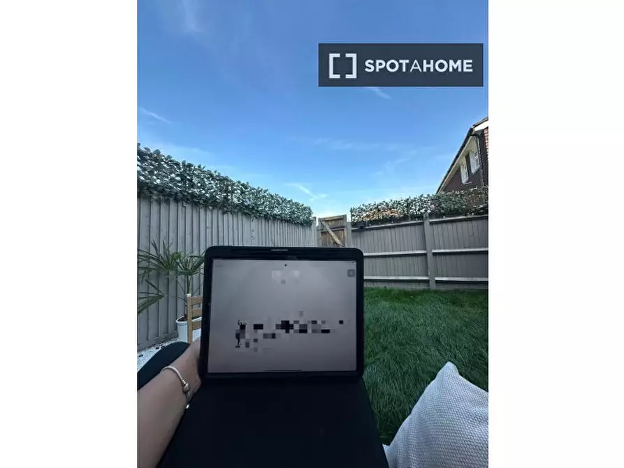 Immagine 10 di Camera condivisa in affitto  in Stockbury Road a Croydon