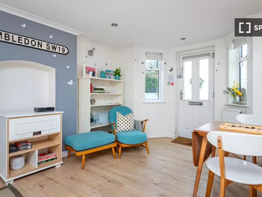 Immagine 1 di Appartamento in affitto  in Graham Road a Merton