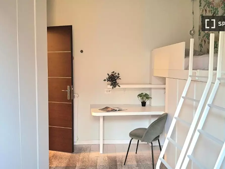 Immagine 2 di Appartamento in affitto  in Via Arnolfo di Cambio a Milano