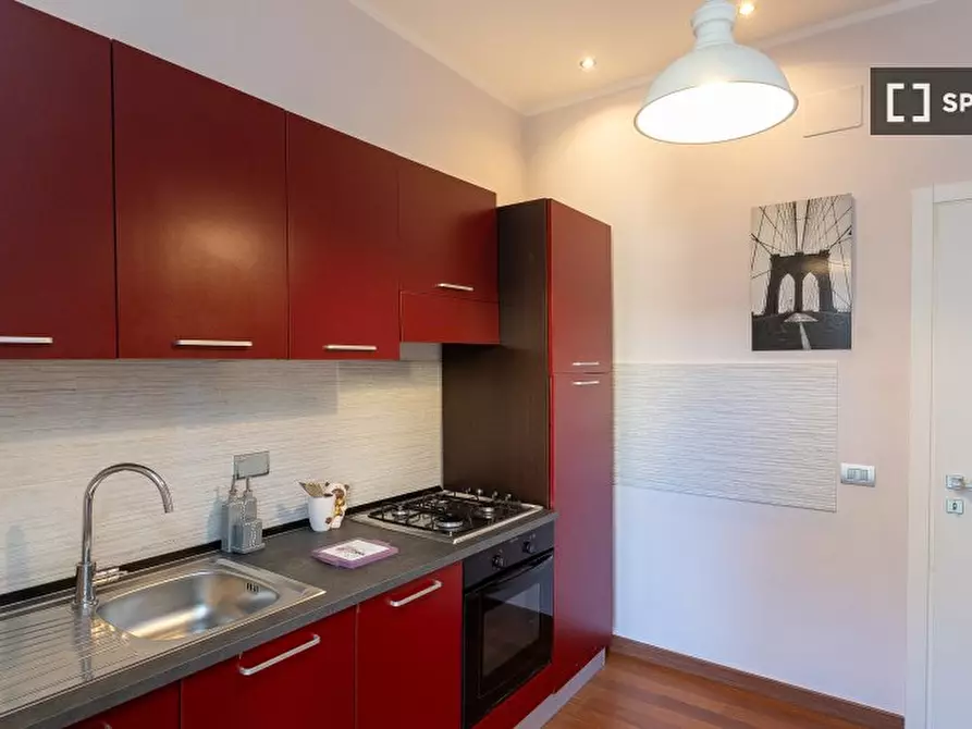 Immagine 14 di Appartamento in affitto  in Via Altavilla Irpina a Roma