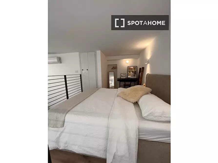 Immagine 11 di Ufficio in affitto  in Via Oglio a Milano