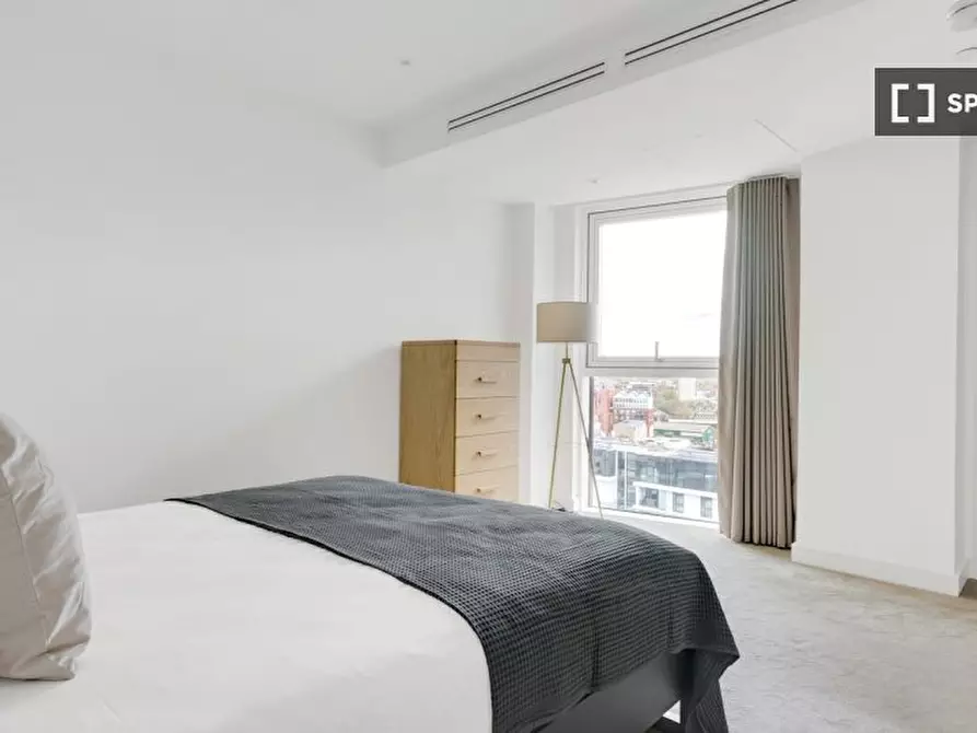 Immagine 8 di Appartamento in affitto  in Wandsworth Rd a Lambeth