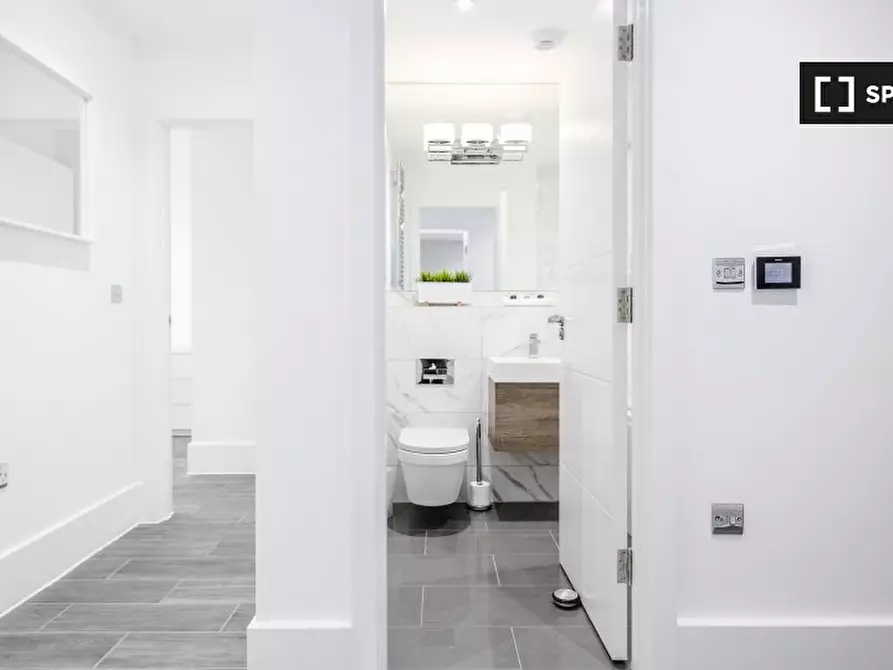 Immagine 14 di Appartamento in affitto  in Denmark Villas a Brighton