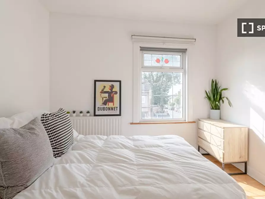 Immagine 14 di Appartamento in affitto  in flat a Walthamstow