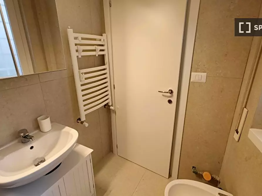 Immagine 15 di Ufficio in affitto  in Via Giovanni De Calvi, 00151 Roma RM, Italy a Roma