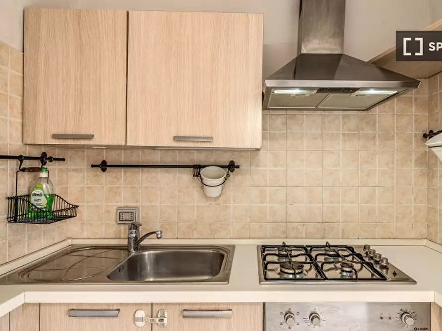 Immagine 12 di Appartamento in affitto  in Via dei Savorgnan a Roma