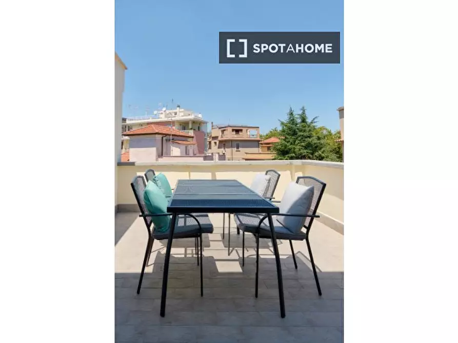 Immagine 12 di Appartamento in affitto  in Via Giulia di Gallese a Roma