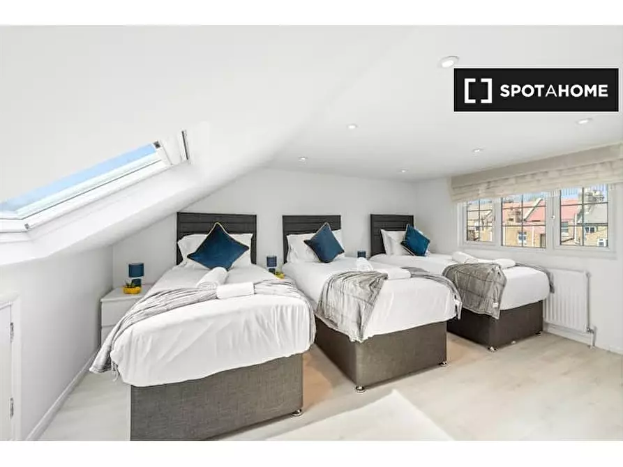 Immagine 13 di Appartamento in affitto  in Gunton Rd a Hackney