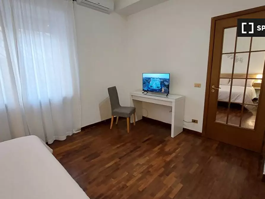 Immagine 11 di Appartamento in affitto  in Via Alessandro D'Ancona a Roma