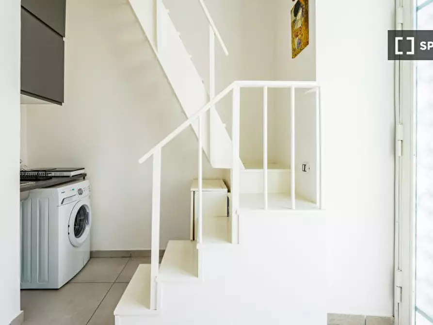 Immagine 17 di Appartamento in affitto  in Vico D'Afflitto a Napoli