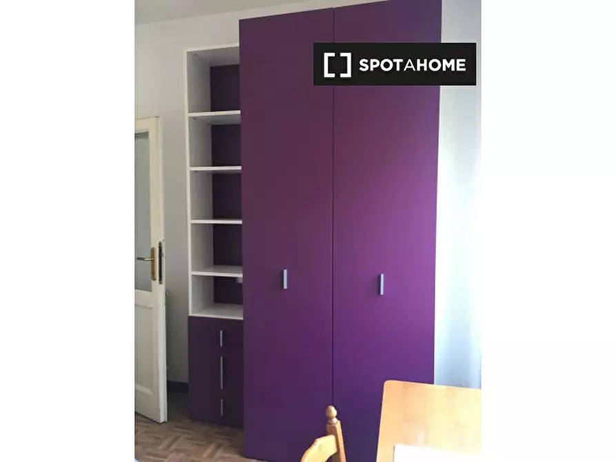 Immagine 3 di Camera condivisa in affitto  in Via Prenestina a Roma