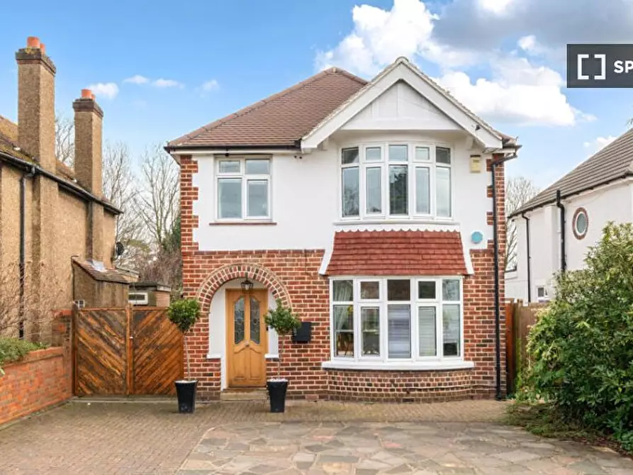 Immagine 8 di Appartamento in affitto  in West Drayton Park Avenue a Hillingdon