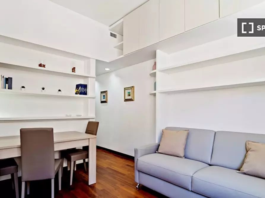 Immagine 2 di Appartamento in affitto  in Piazza S. Marco a Milano