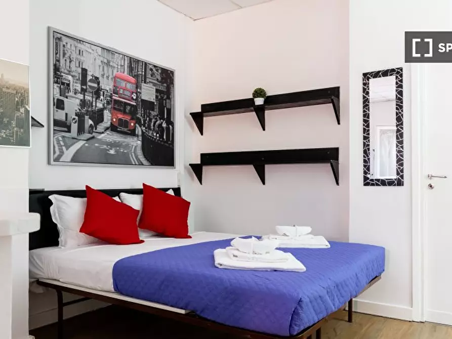 Immagine 10 di Ufficio in affitto  in Via Altacomba a Roma