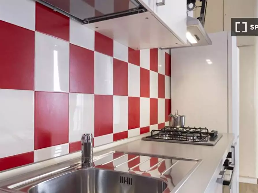 Immagine 13 di Camera condivisa in affitto  in Viale Coni Zugna a Milano