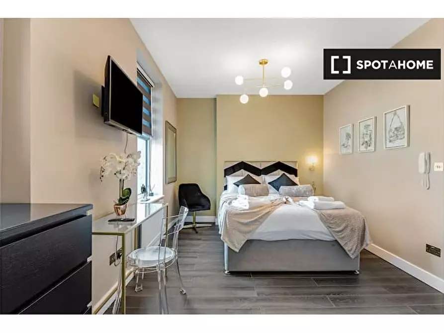 Immagine 10 di Ufficio in affitto  in High Rd a Tottenham