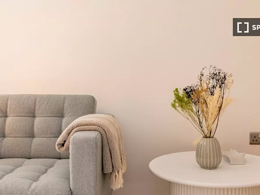 Immagine 15 di Appartamento in affitto  in Millharbour a Poplar
