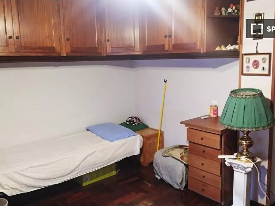 Immagine 1 di Camera condivisa in affitto  in Via Antonio De Micheli a Roma