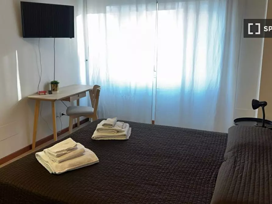 Immagine 3 di Ufficio in affitto  in Via Prenestina a Roma