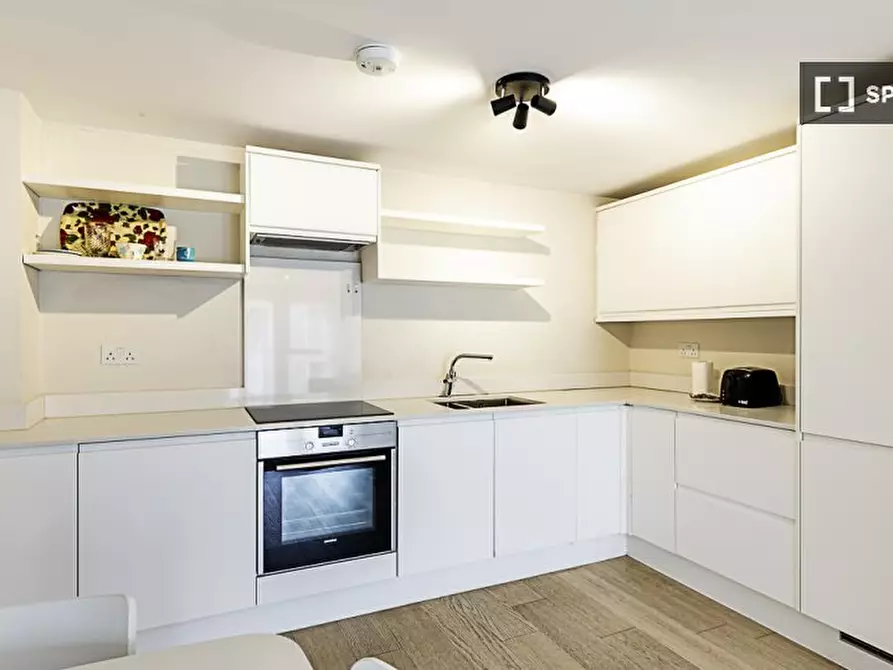 Immagine 8 di Appartamento in affitto  in Flat a 