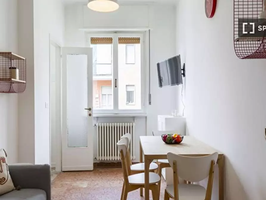 Immagine 7 di Camera condivisa in affitto  in Via Arcivescovo Romilli a Milano