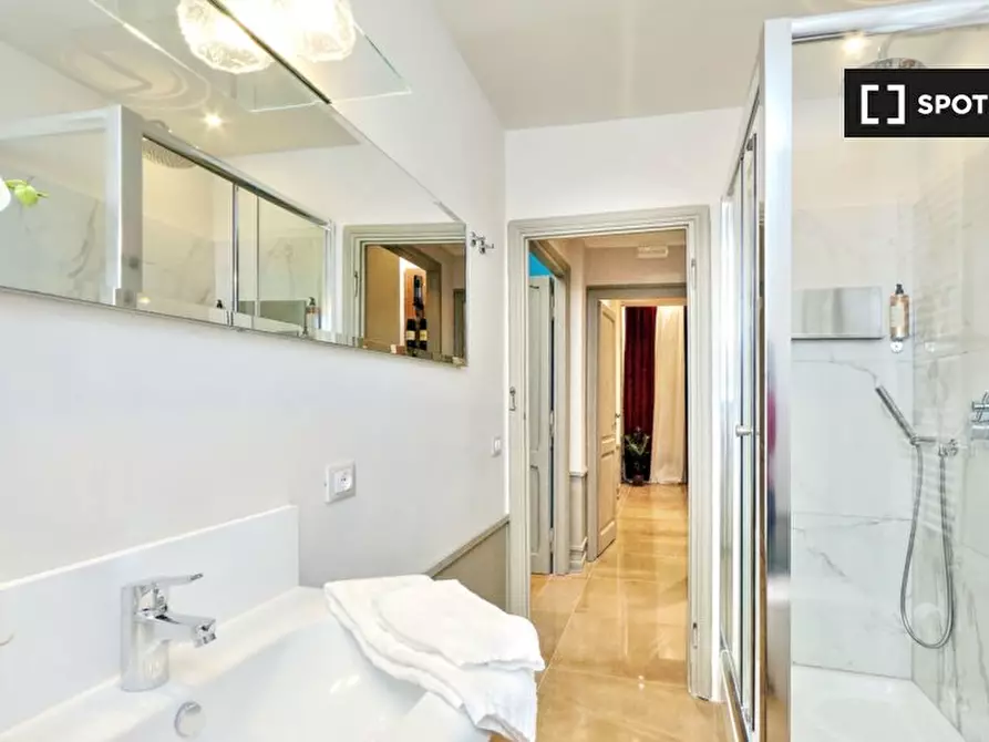 Immagine 7 di Appartamento in affitto  in Via Labicana a Roma