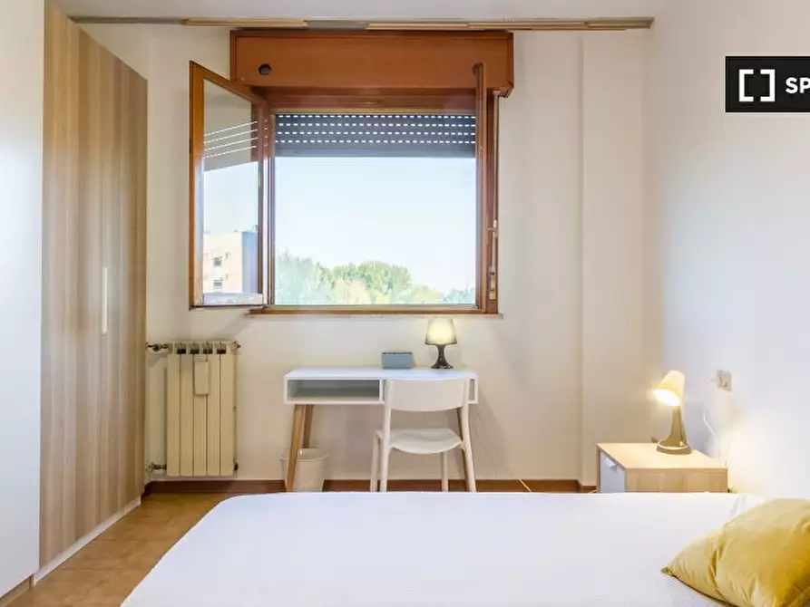 Immagine 3 di Camera condivisa in affitto  in Via dei Missaglia a Milano