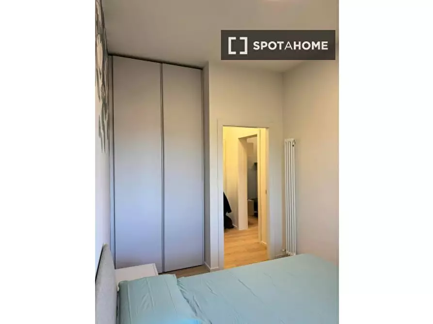 Immagine 5 di Appartamento in affitto  in Via Castiglione a Bologna