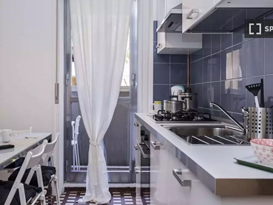 Immagine 10 di Camera condivisa in affitto  in Via Giuseppe Frua a Milano