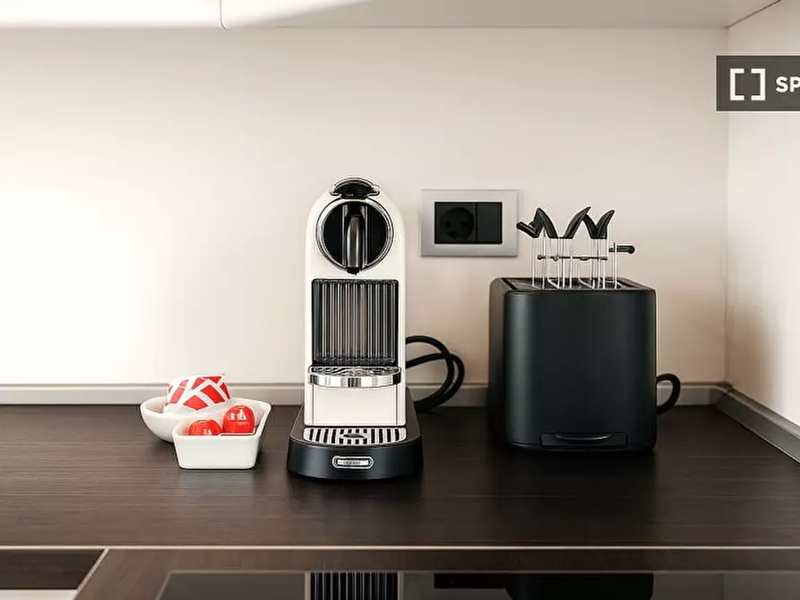 Immagine 8 di Ufficio in affitto  in Via Paolo Lomazzo a Milano