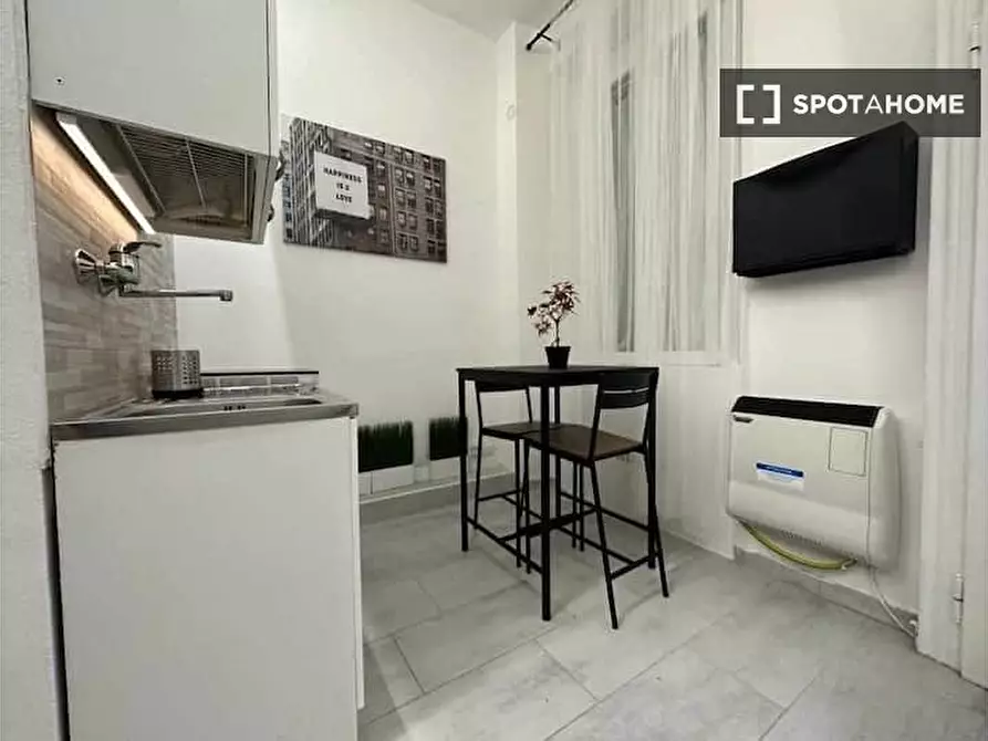 Immagine 5 di Ufficio in affitto  in Via Accademia a Milano