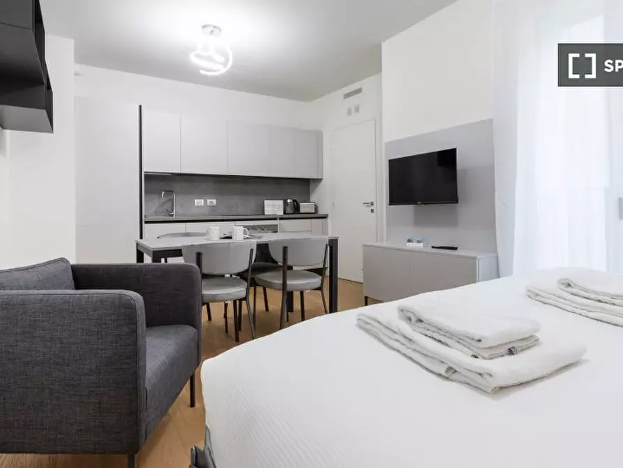 Immagine 12 di Appartamento in affitto  in Piazza Aspromonte a Milano