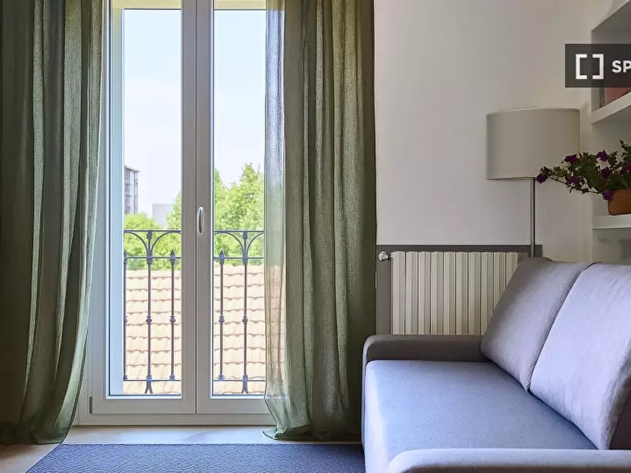 Immagine 2 di Ufficio in affitto  in Via Ascanio Sforza a Milano